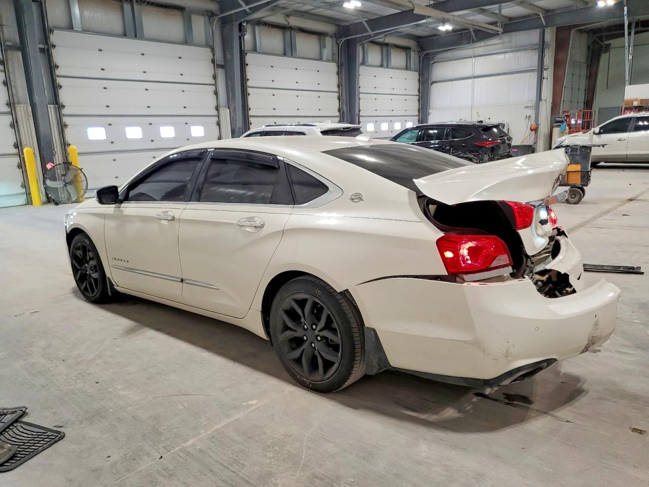 2014 CHEVROLET IMPALA LTZ photo 2