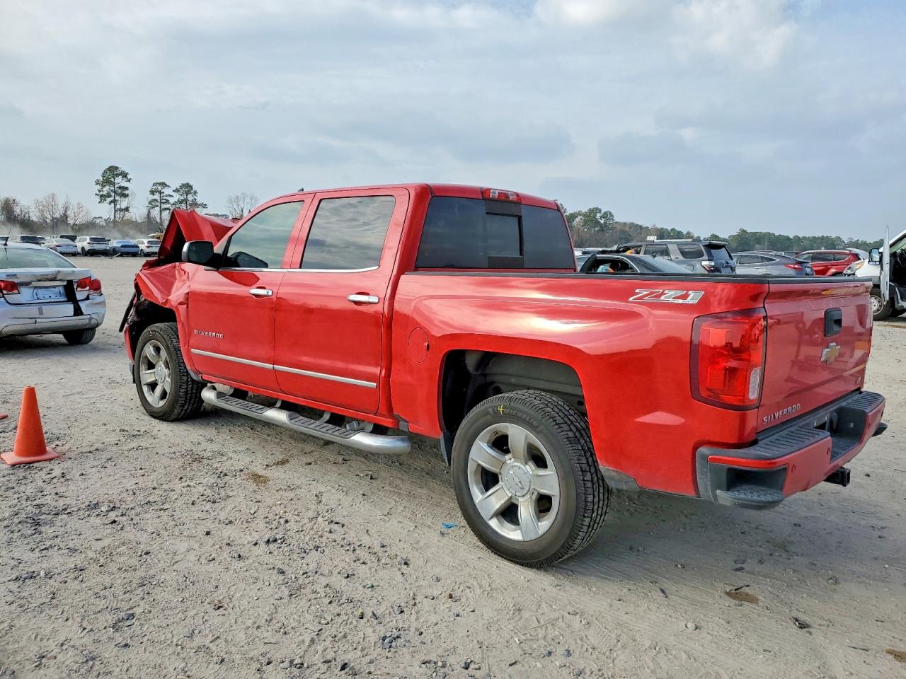 2016 CHEVROLET SILVERADO K1500 LTZ photo 5
