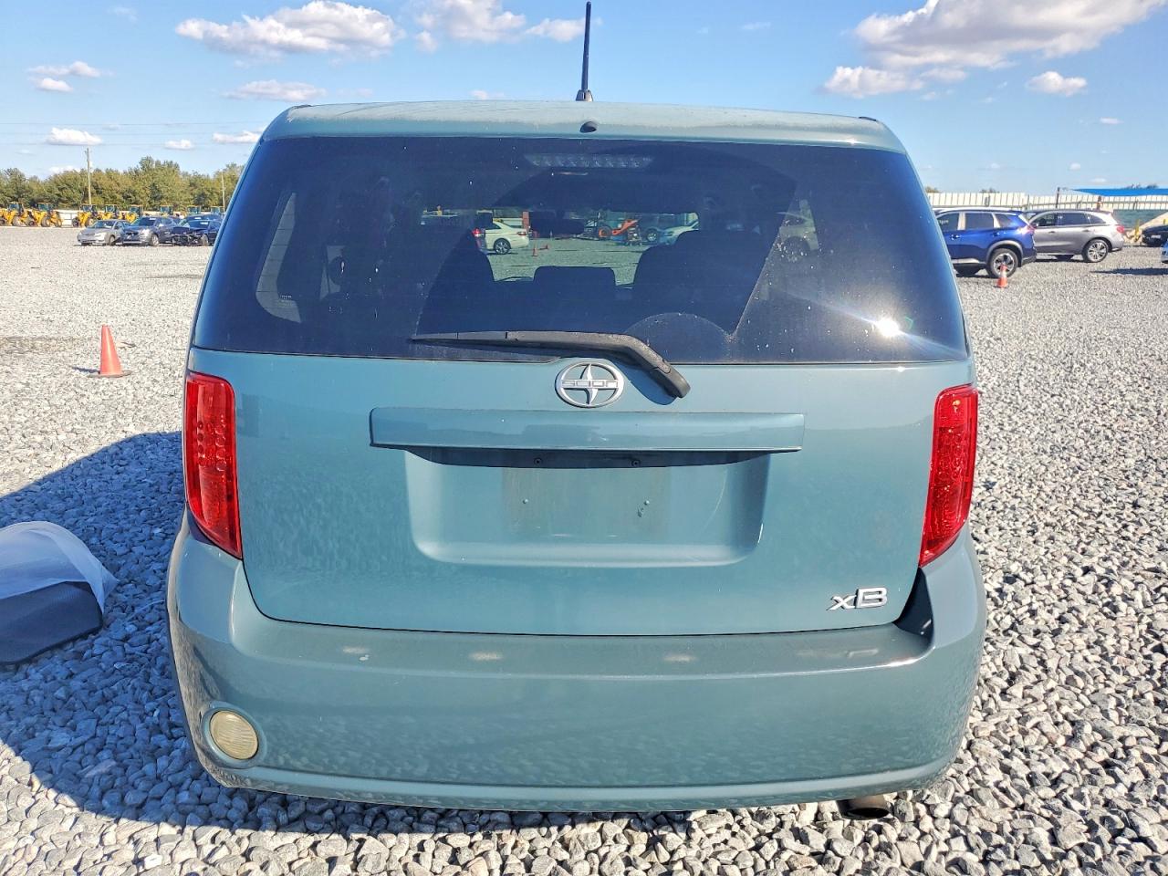 2008 TOYOTA SCION XB photo 6