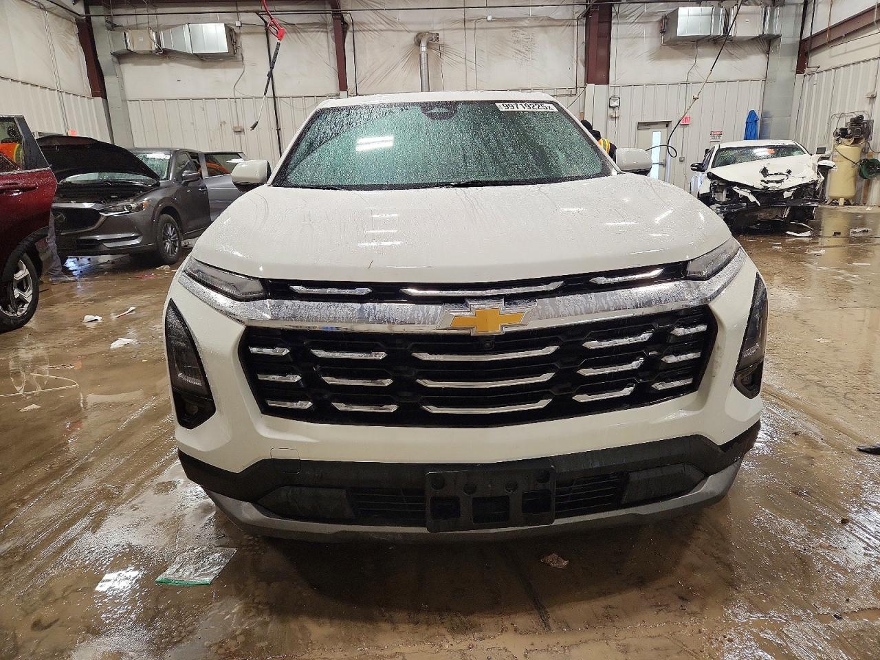 2026 CHEVROLET EQUINOX LT photo 5