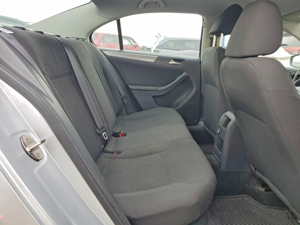 2015 VOLKSWAGEN JETTA SE photo 10