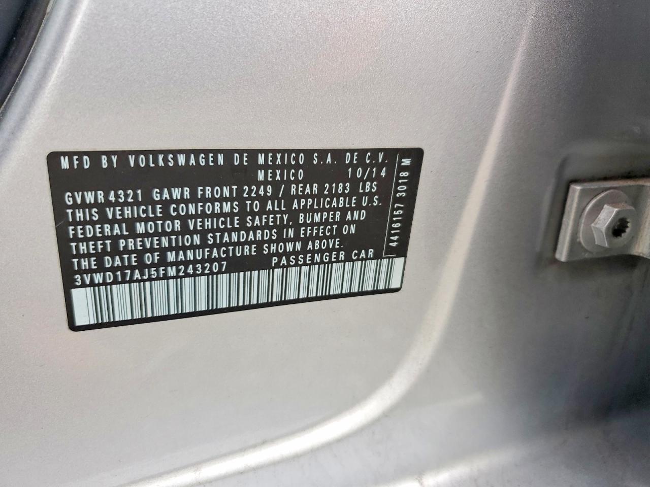 2015 VOLKSWAGEN JETTA SE photo 13