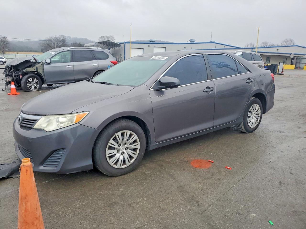 2014 TOYOTA CAMRY