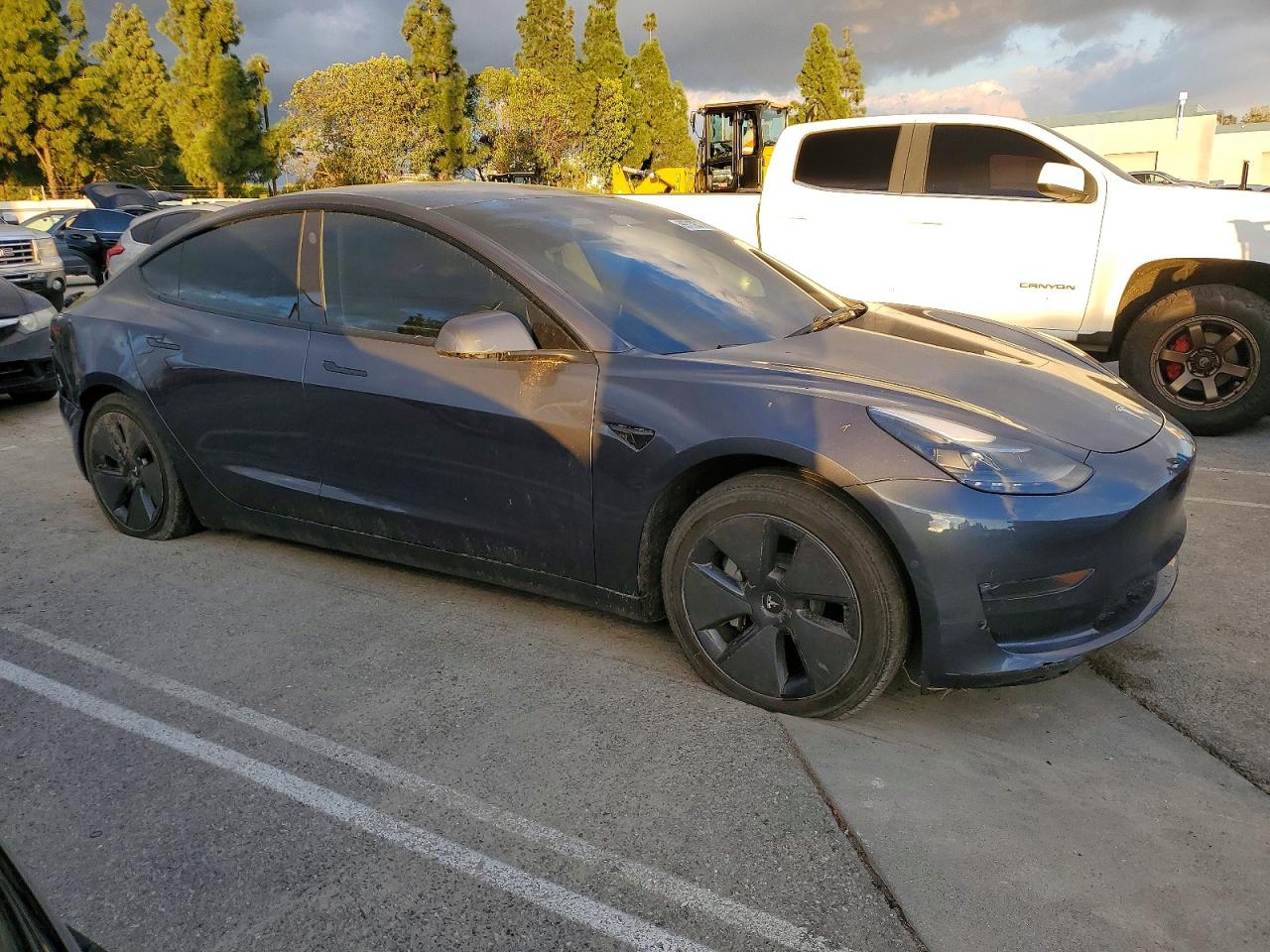 2022 TESLA MODEL 3 photo 4