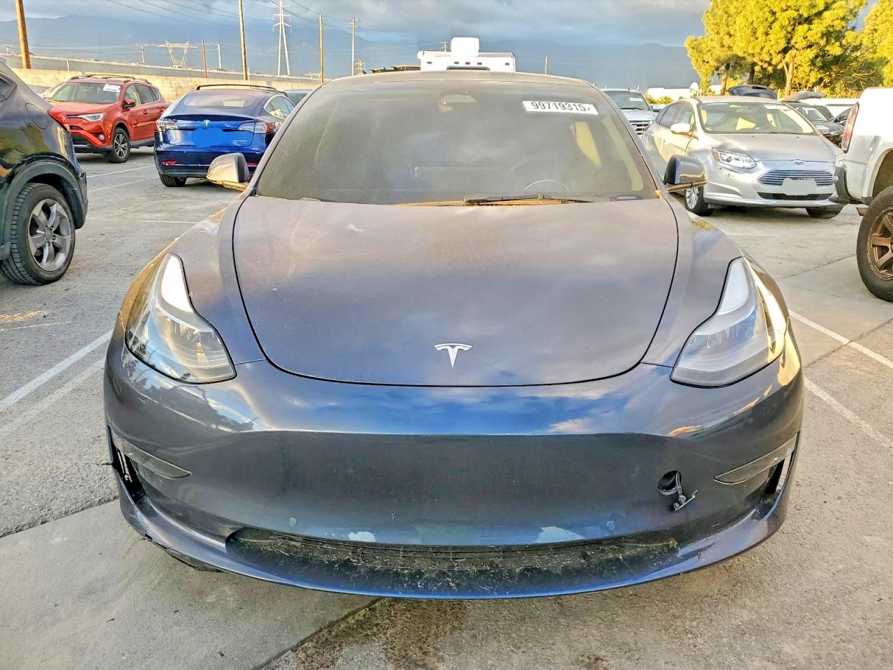 2022 TESLA MODEL 3 photo 5