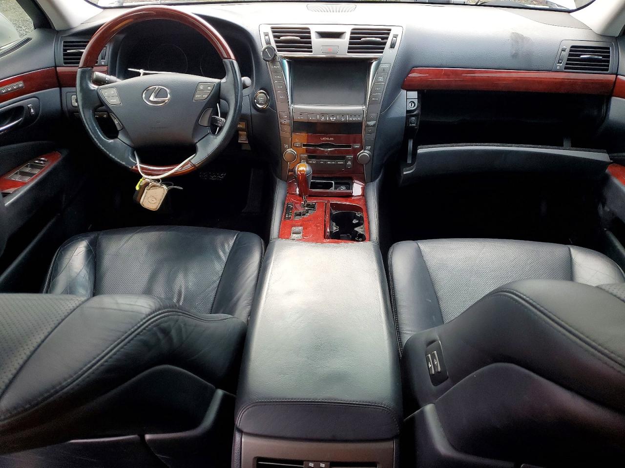 2008 LEXUS LS 460 photo 8