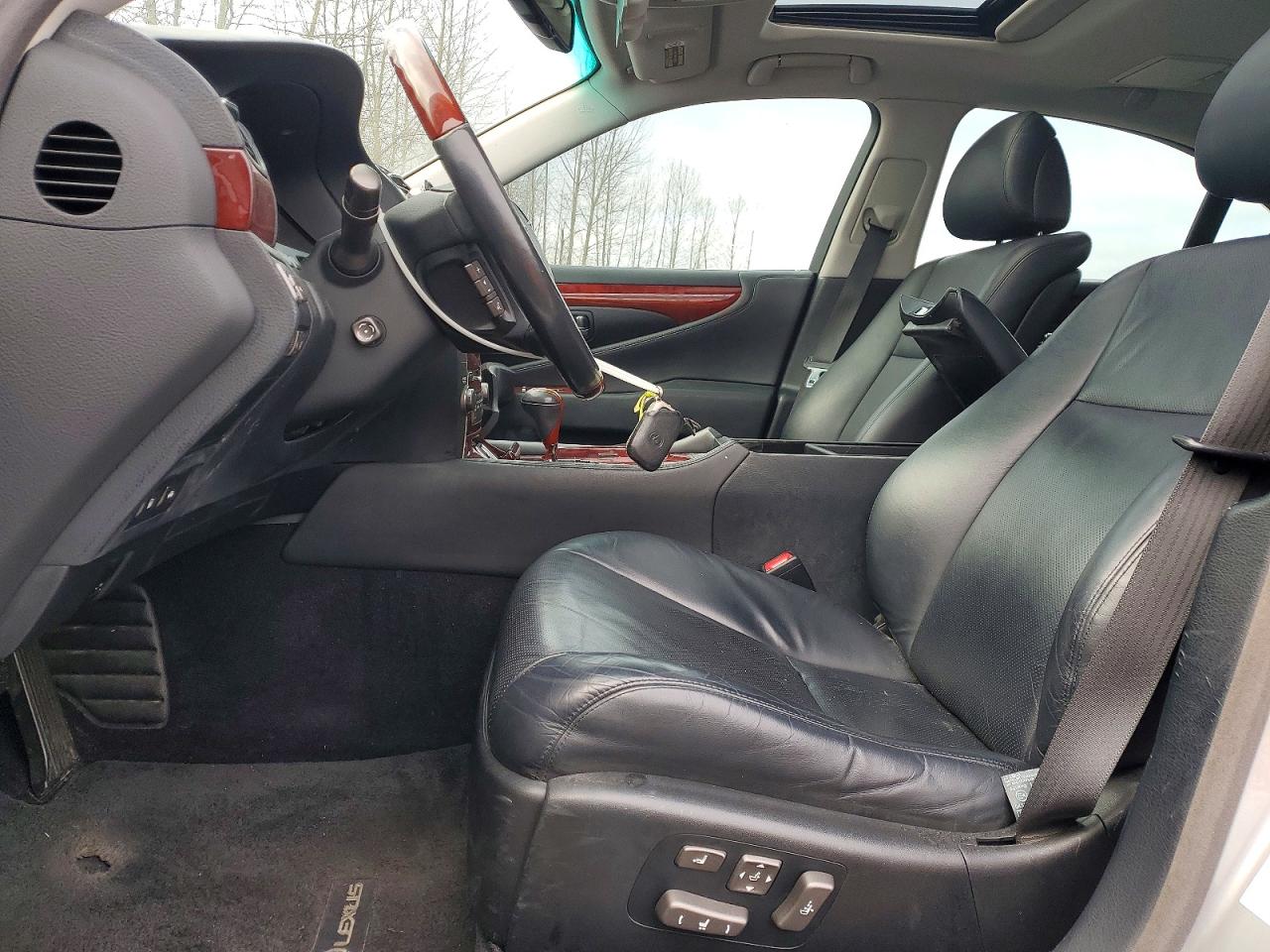 2008 LEXUS LS 460 photo 7