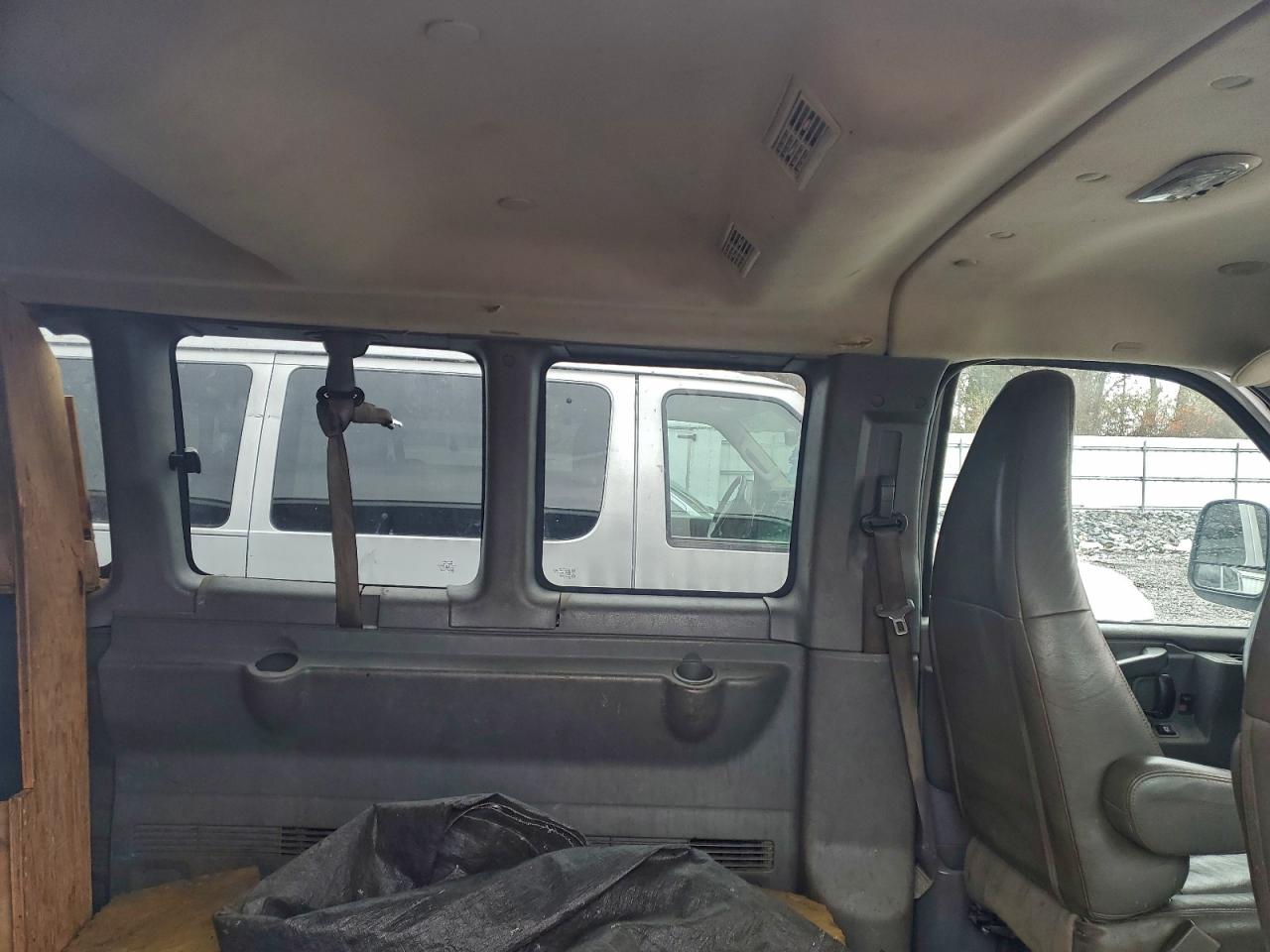 2016 CHEVROLET EXPRESS G3500 LS photo 11