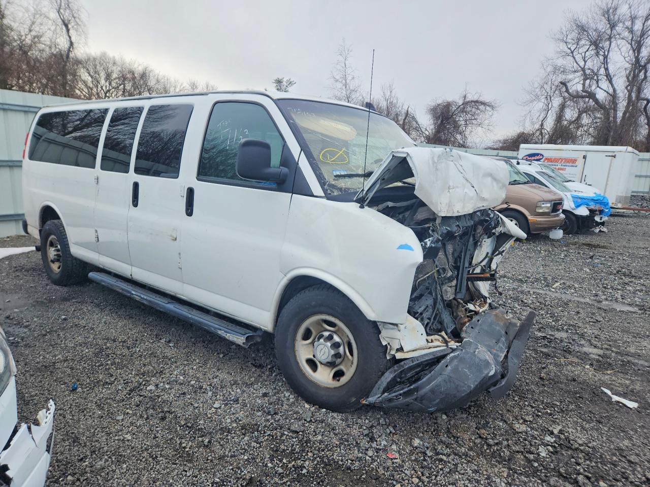 2016 CHEVROLET EXPRESS G3500 LS photo 4