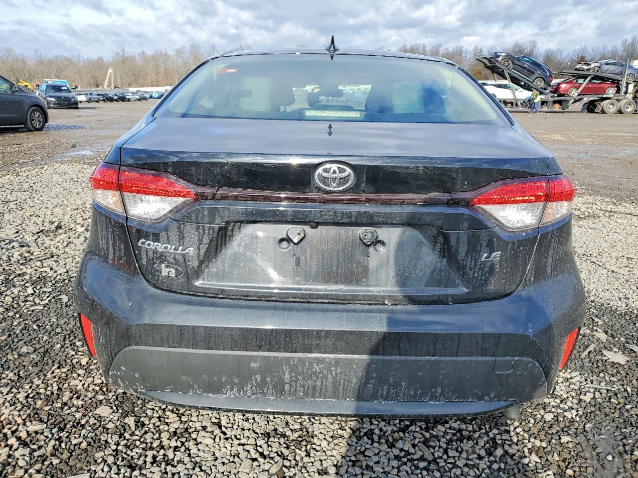 2022 TOYOTA COROLLA LE photo 11