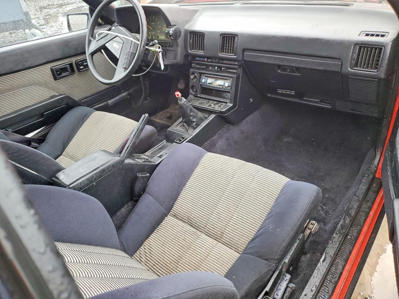1983 TOYOTA CELICA GT-S photo 8