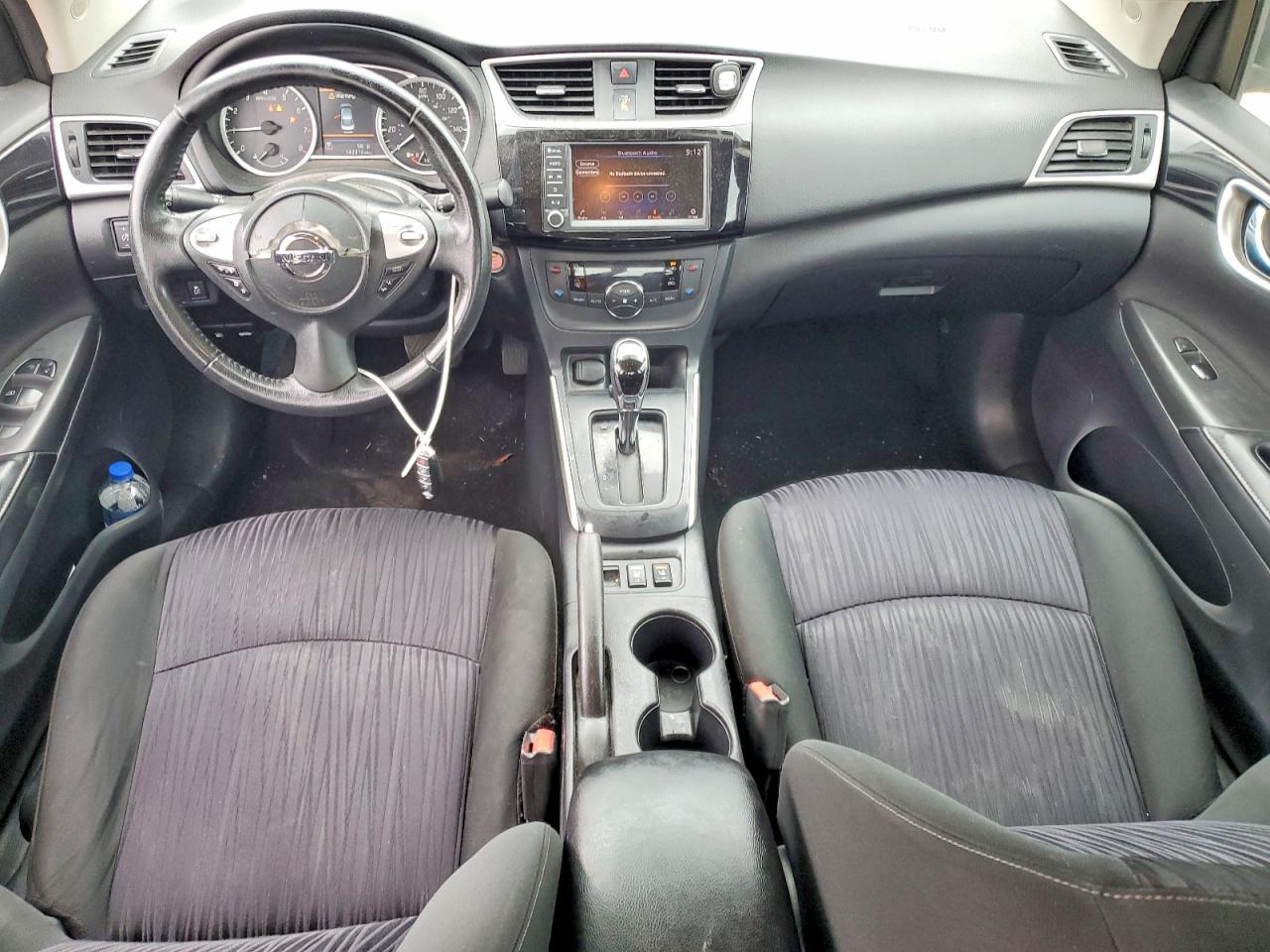 2019 NISSAN SENTRA S photo 8