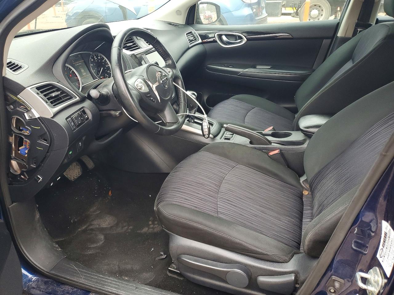 2019 NISSAN SENTRA S photo 7