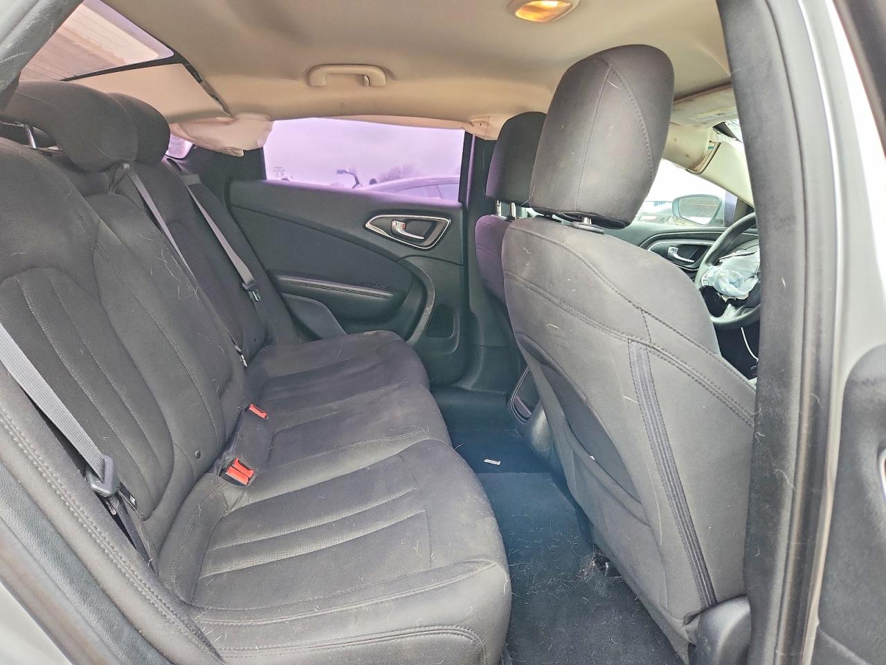 2015 CHRYSLER 200 LIMITED photo 19