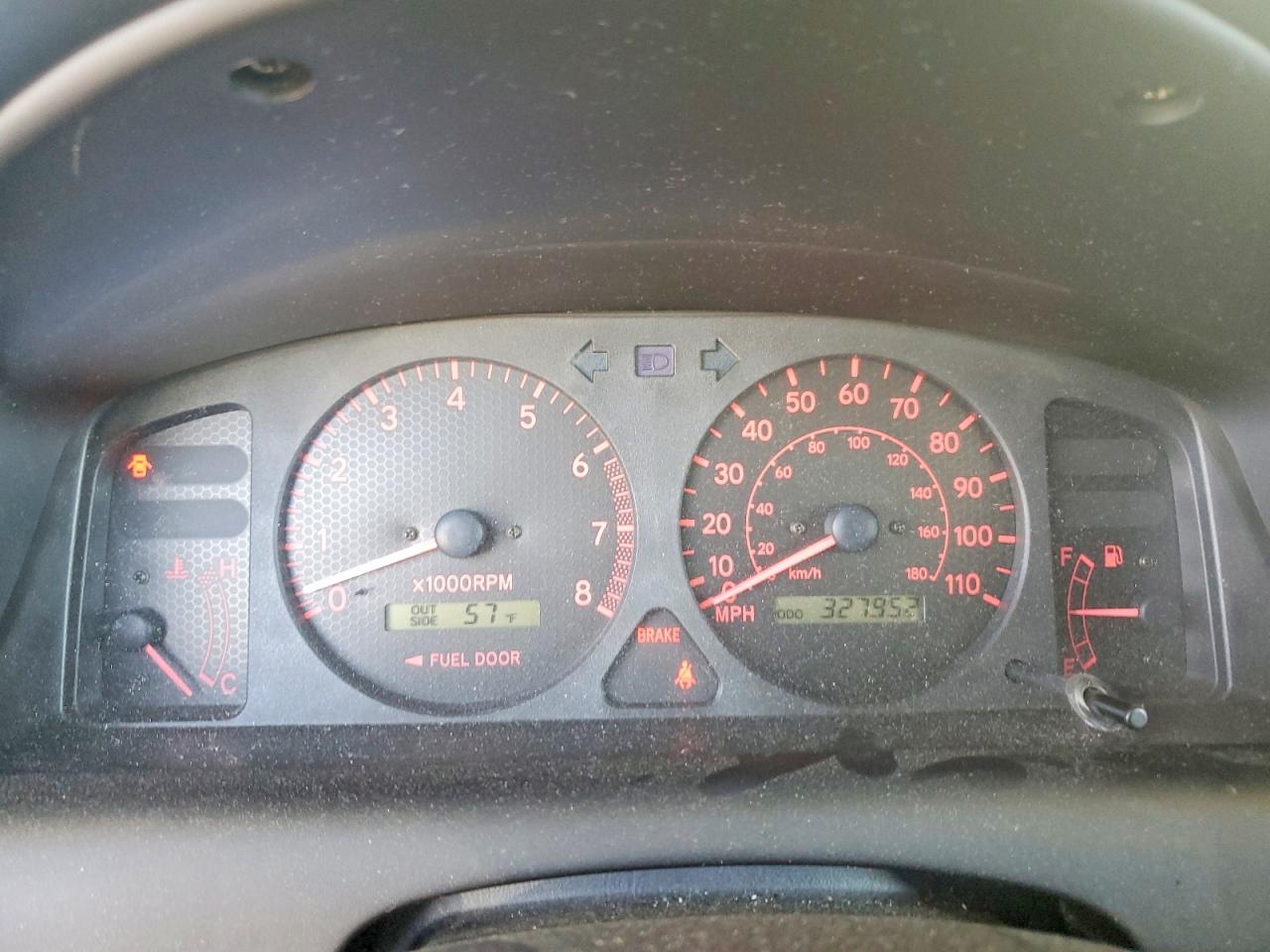 2001 TOYOTA COROLLA CE photo 9