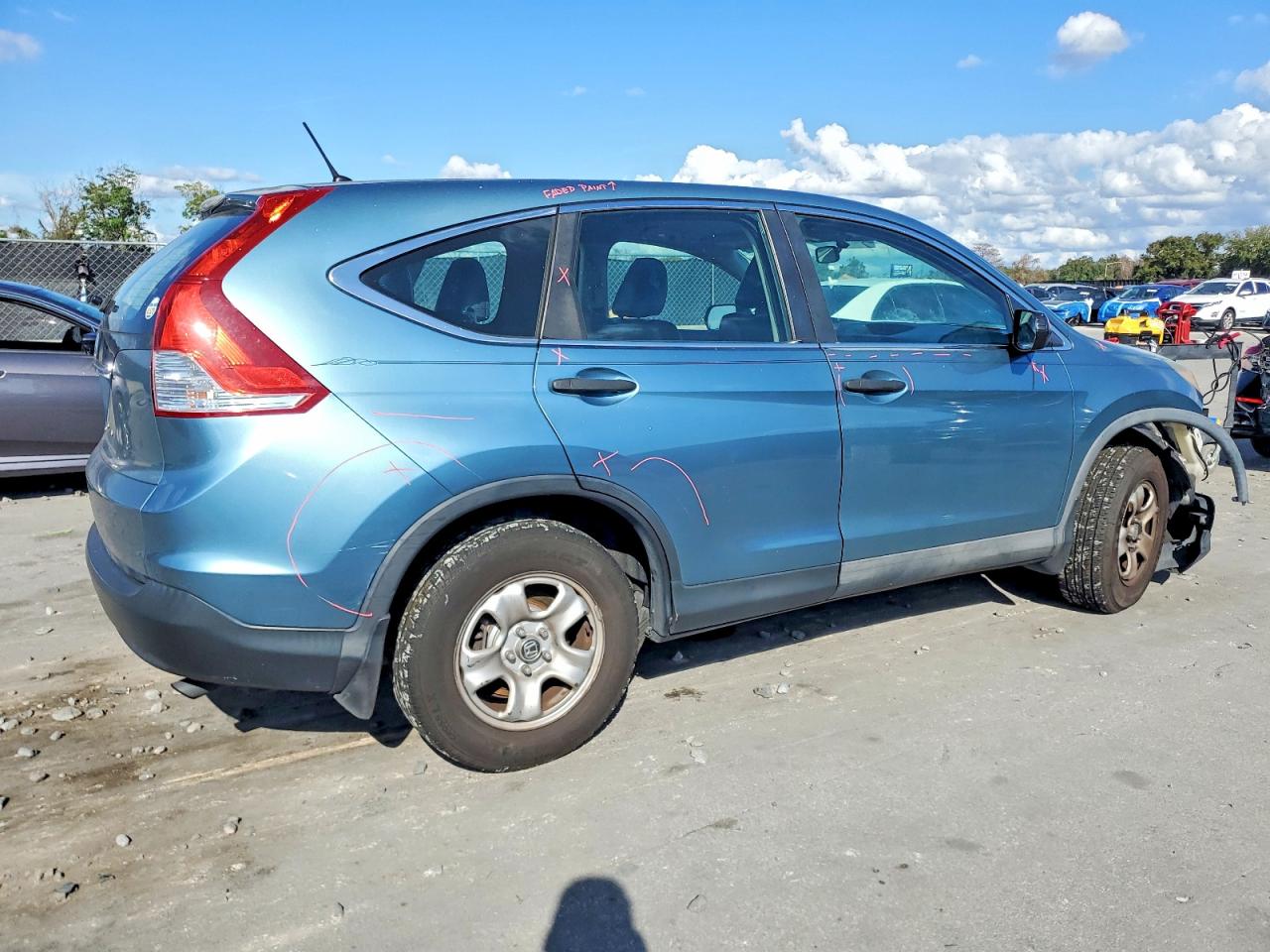 2014 HONDA CR-V LX photo 3