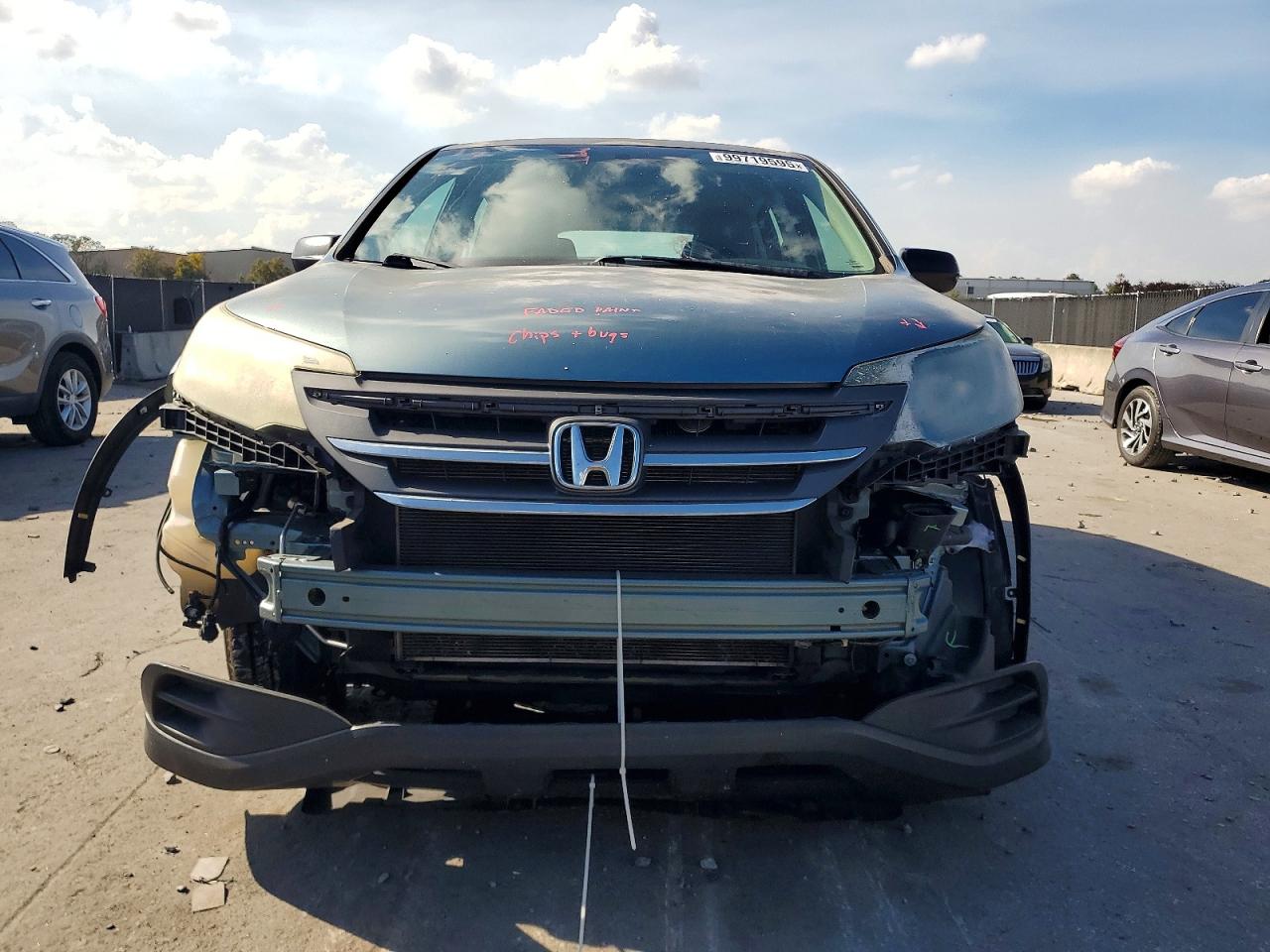 2014 HONDA CR-V LX photo 5