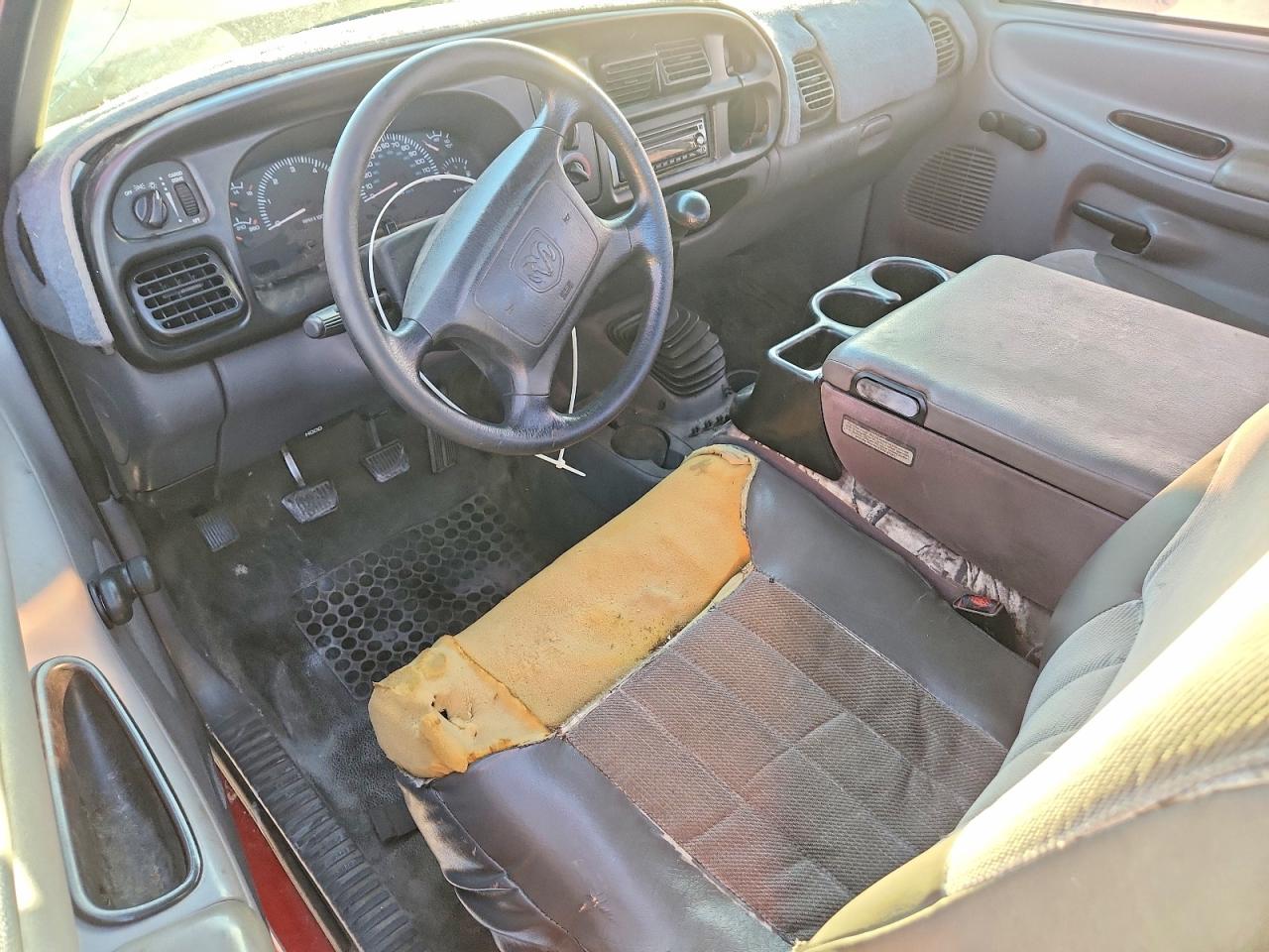 2001 DODGE RAM 1500 photo 8