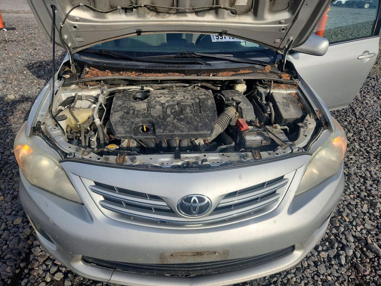 2013 TOYOTA COROLLA BASE photo 11
