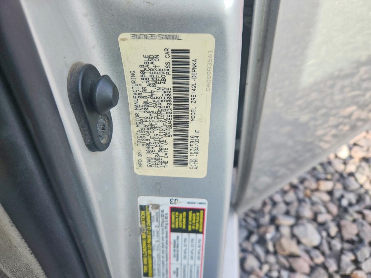 2013 TOYOTA COROLLA BASE photo 12