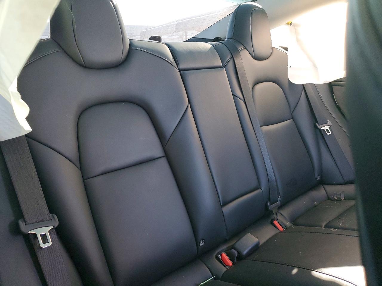 2022 TESLA MODEL 3 photo 10