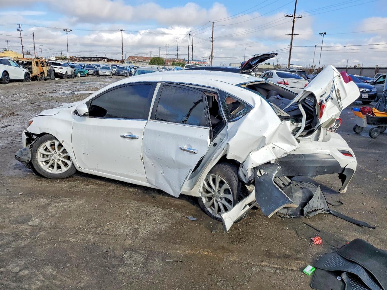 2018 NISSAN SENTRA S photo 2