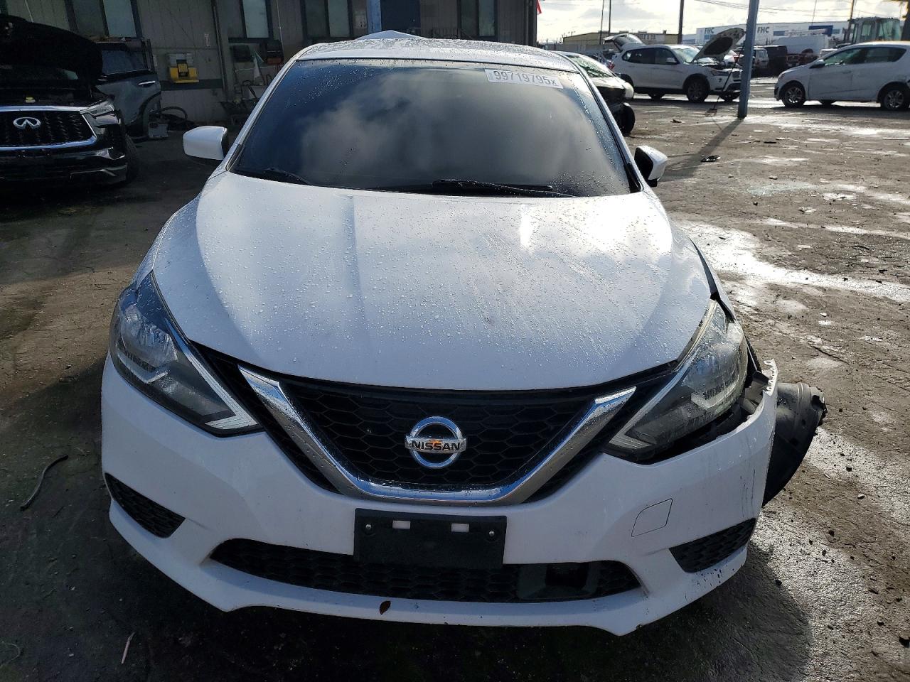 2018 NISSAN SENTRA S photo 5