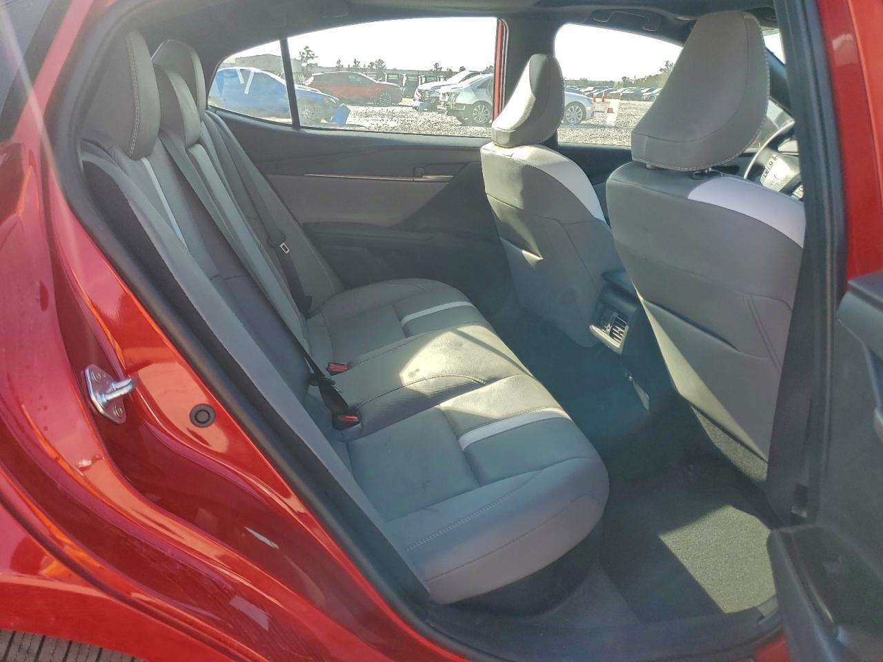 2025 TOYOTA CAMRY XSE photo 10