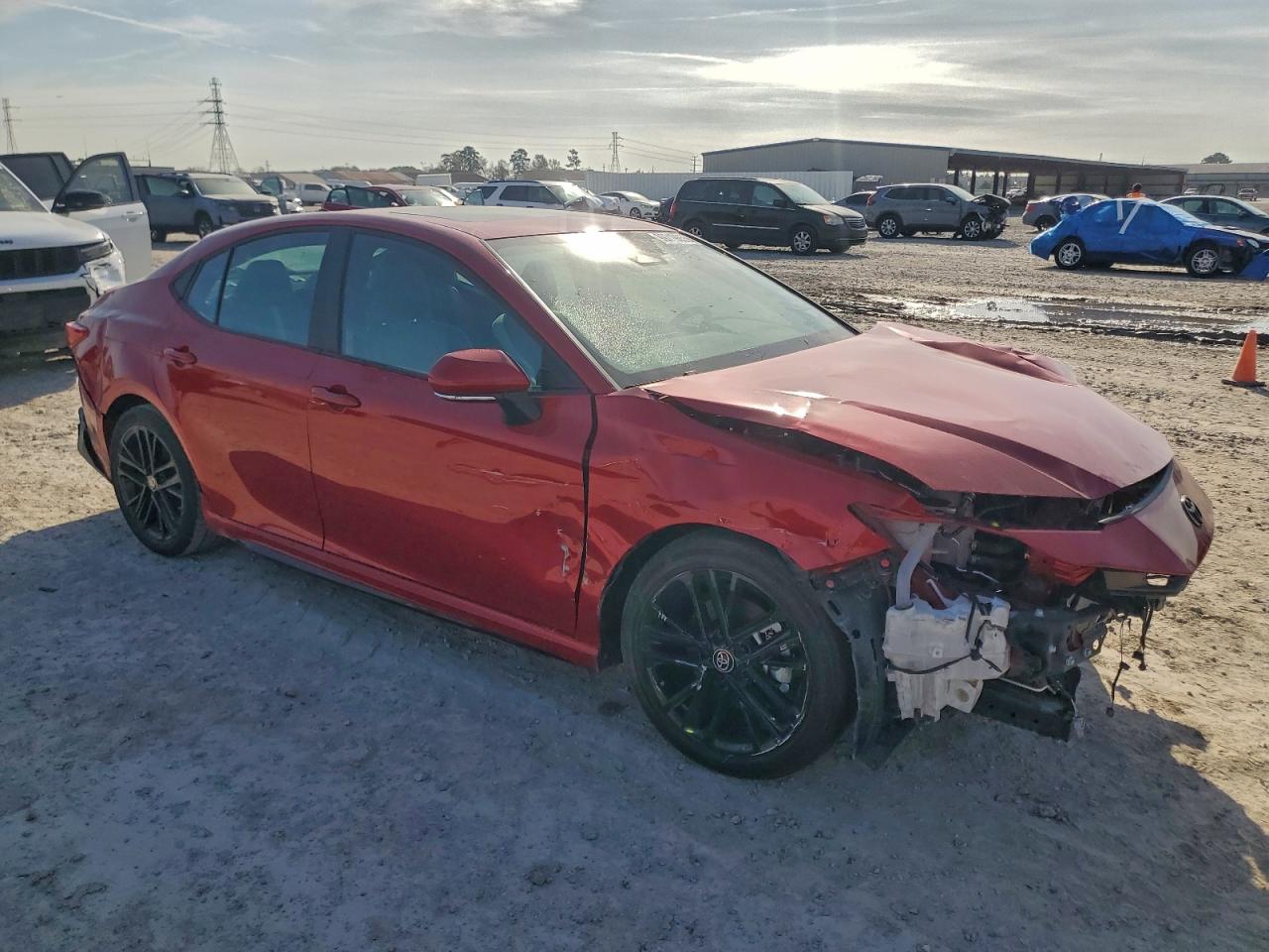 2025 TOYOTA CAMRY XSE photo 4