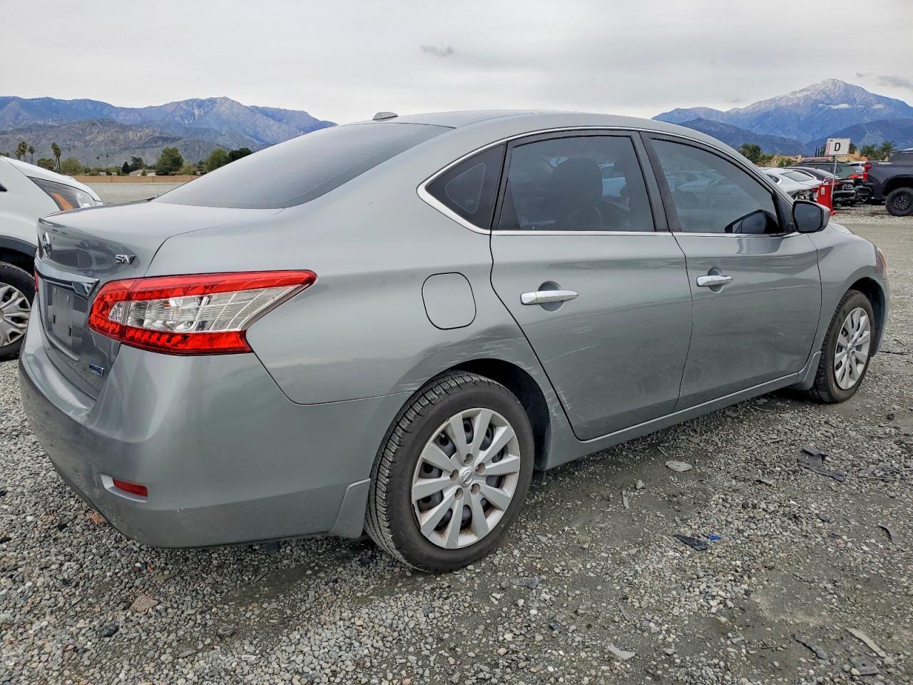 2013 NISSAN SENTRA S photo 3