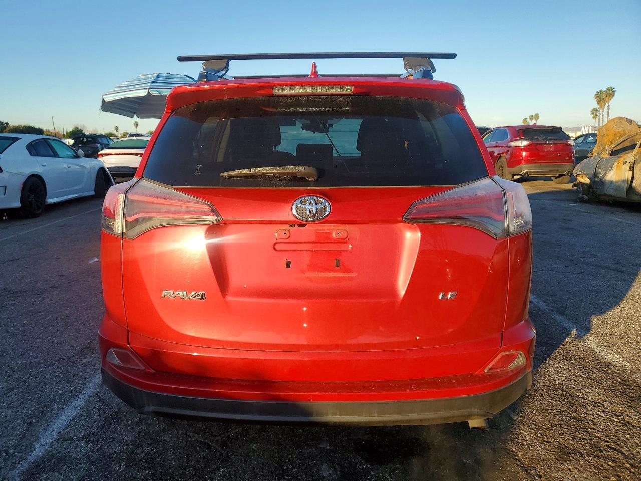2017 TOYOTA RAV4 LE photo 6