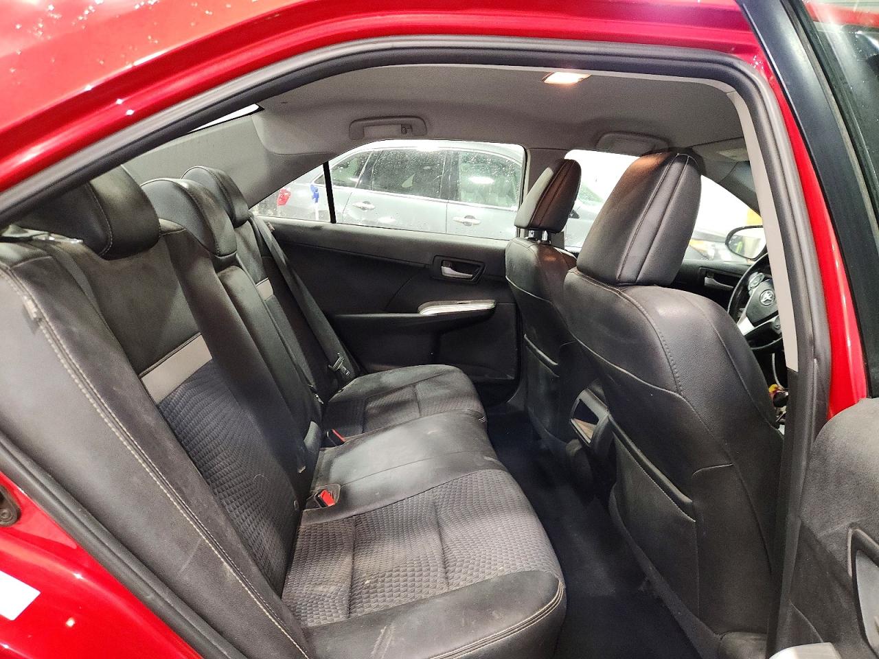 2013 TOYOTA CAMRY photo 10