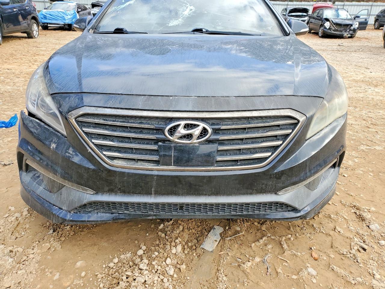 2015 HYUNDAI SONATA SPORT photo 11