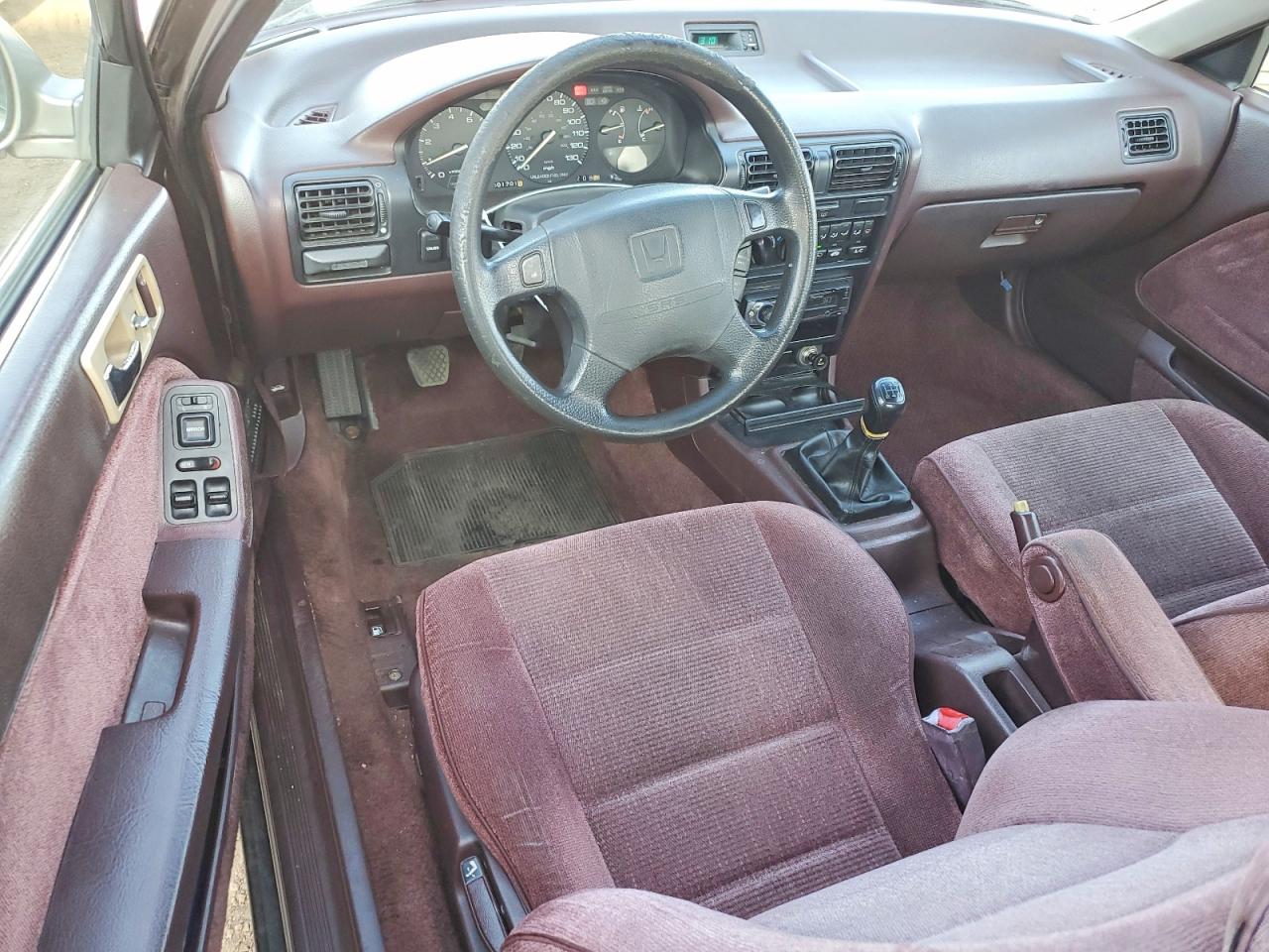 1992 HONDA ACCORD EX photo 8