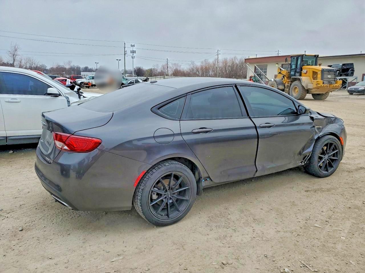 2015 CHRYSLER 200 S photo 3