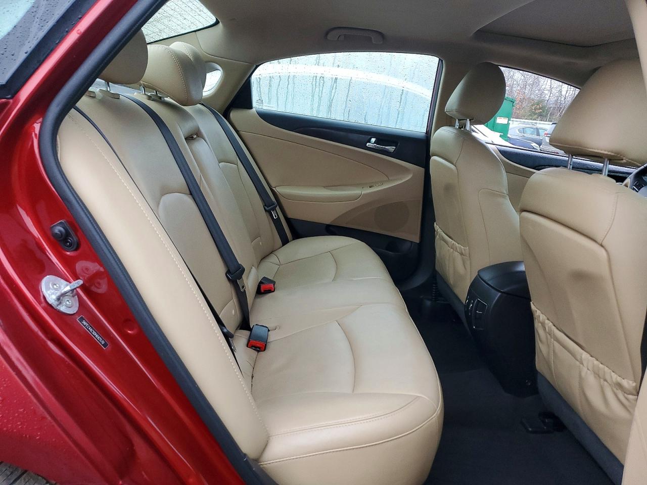 2013 HYUNDAI SONATA SE photo 10