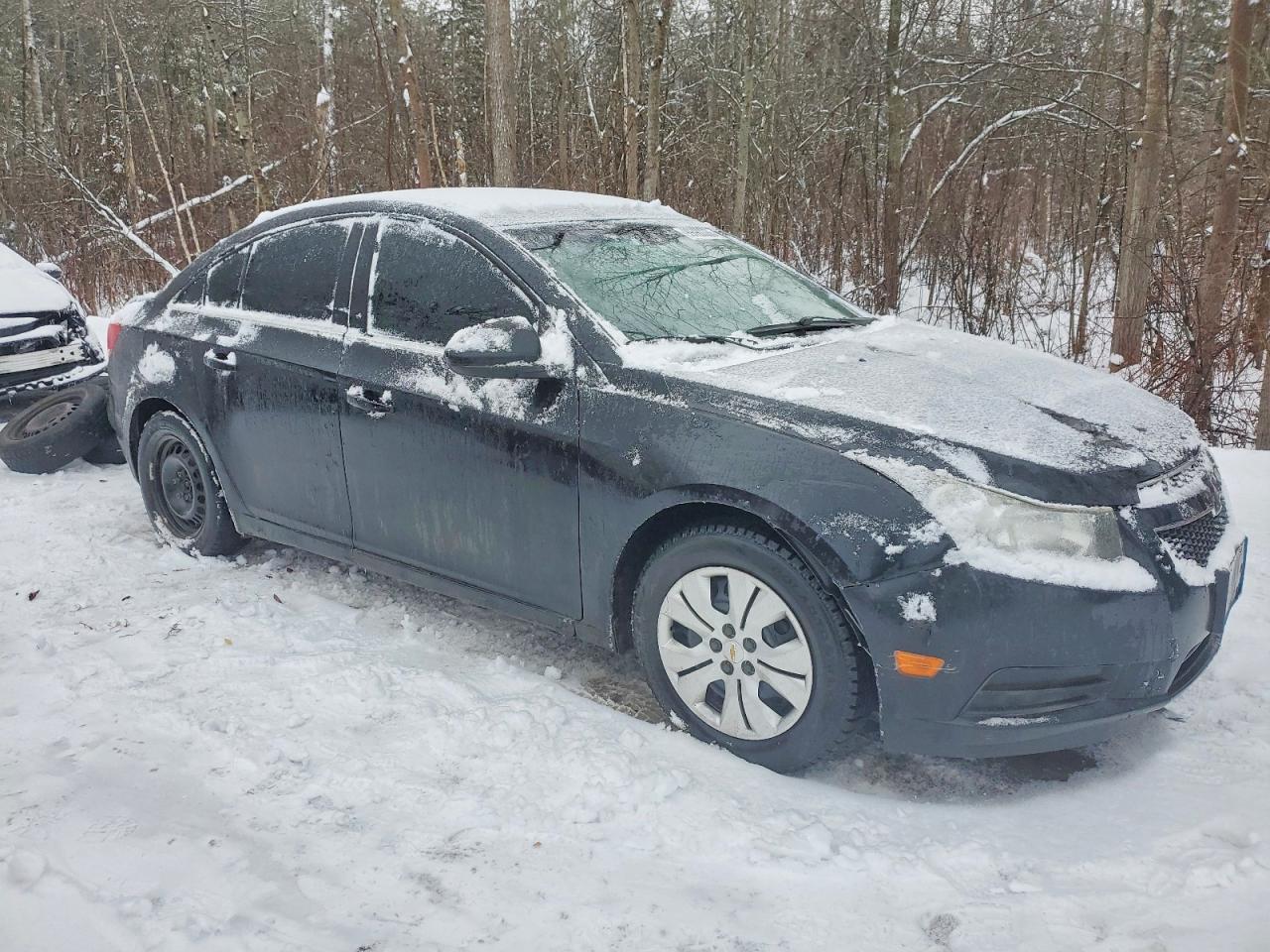 2014 CHEVROLET CRUZE LT photo 4
