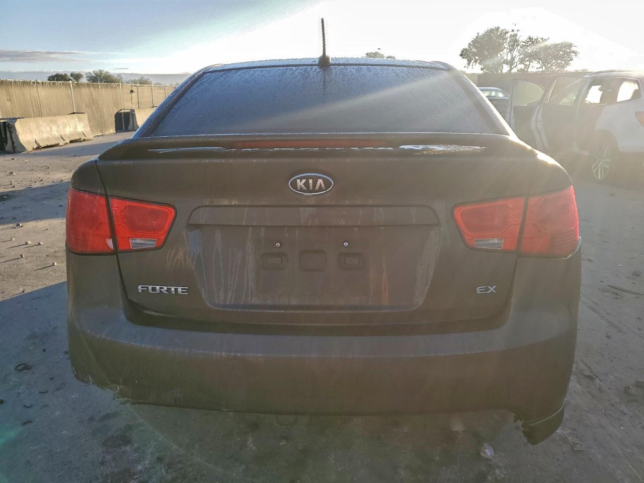 2012 KIA FORTE EX photo 6
