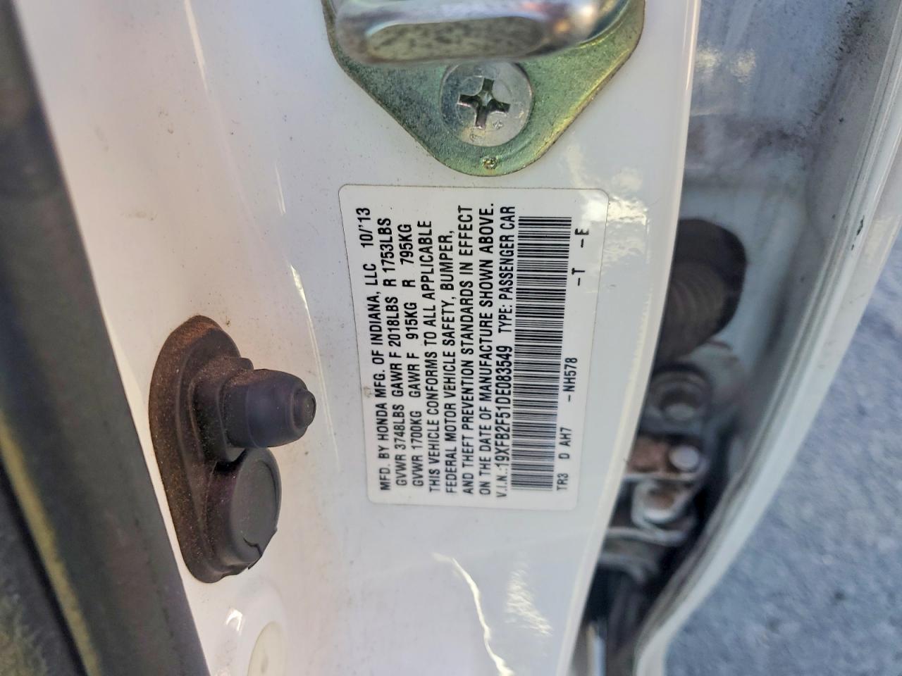 2013 HONDA CIVIC LX photo 12