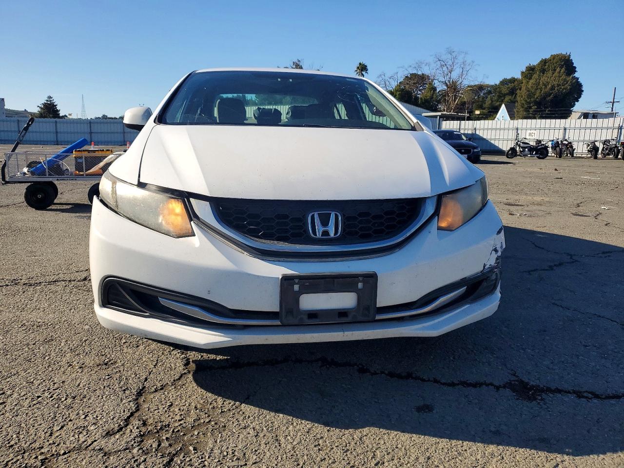 2013 HONDA CIVIC LX photo 5