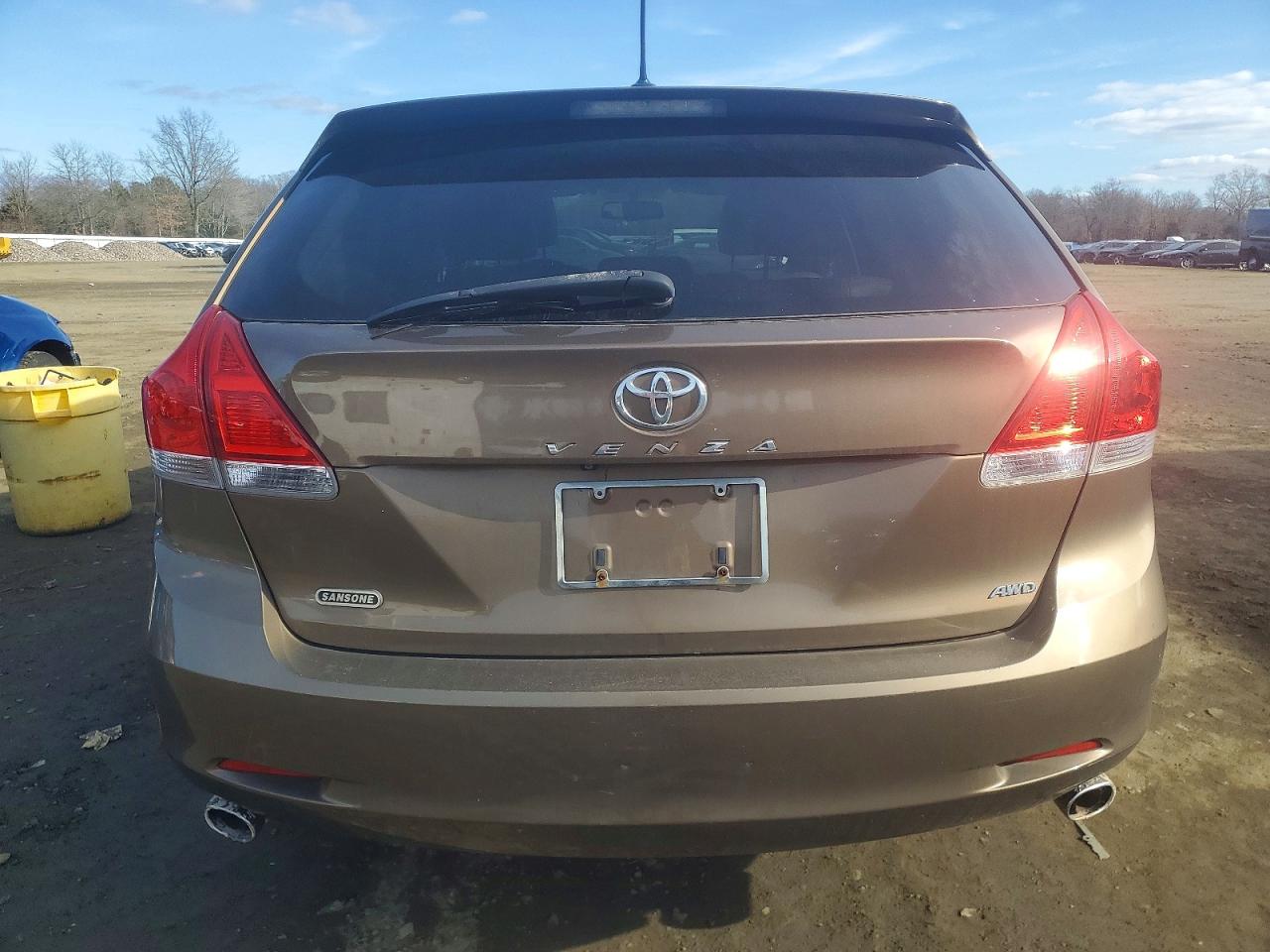 2009 TOYOTA VENZA photo 6