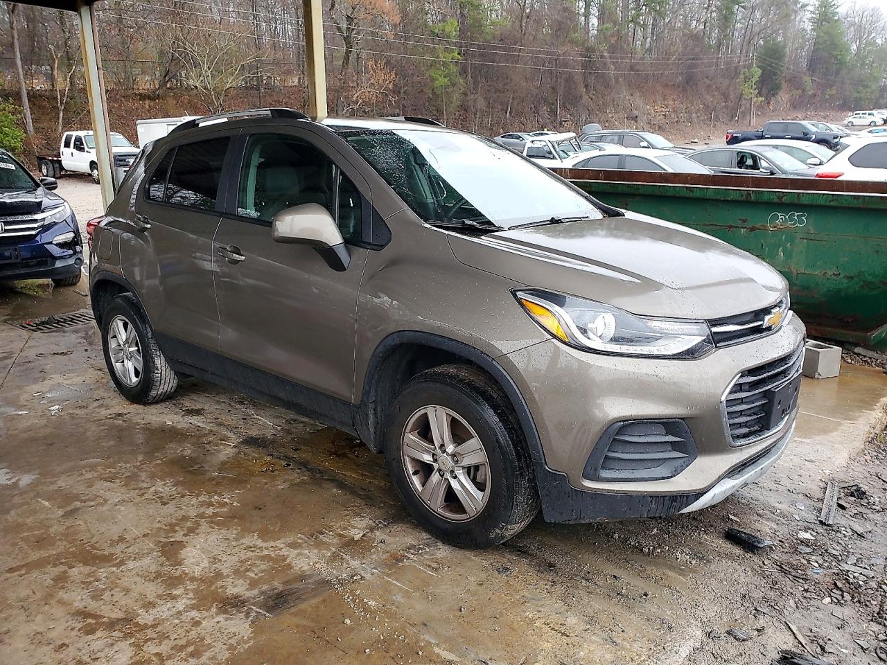 2021 CHEVROLET TRAX 1LT photo 4