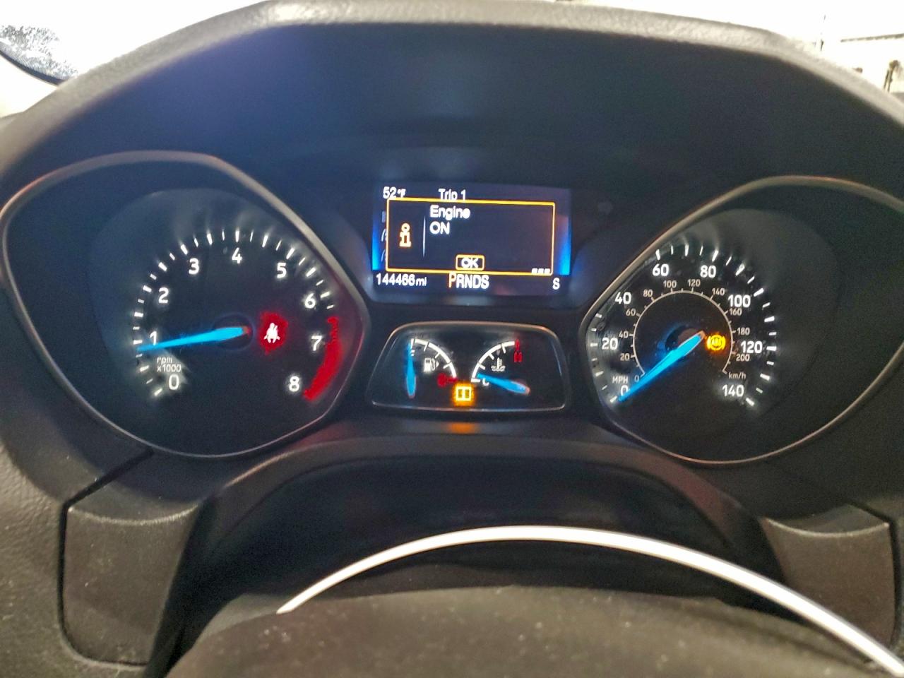 2015 FORD FOCUS SE photo 9