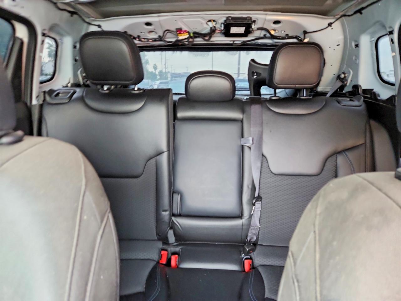 2024 JEEP COMPASS LATITUDE photo 10