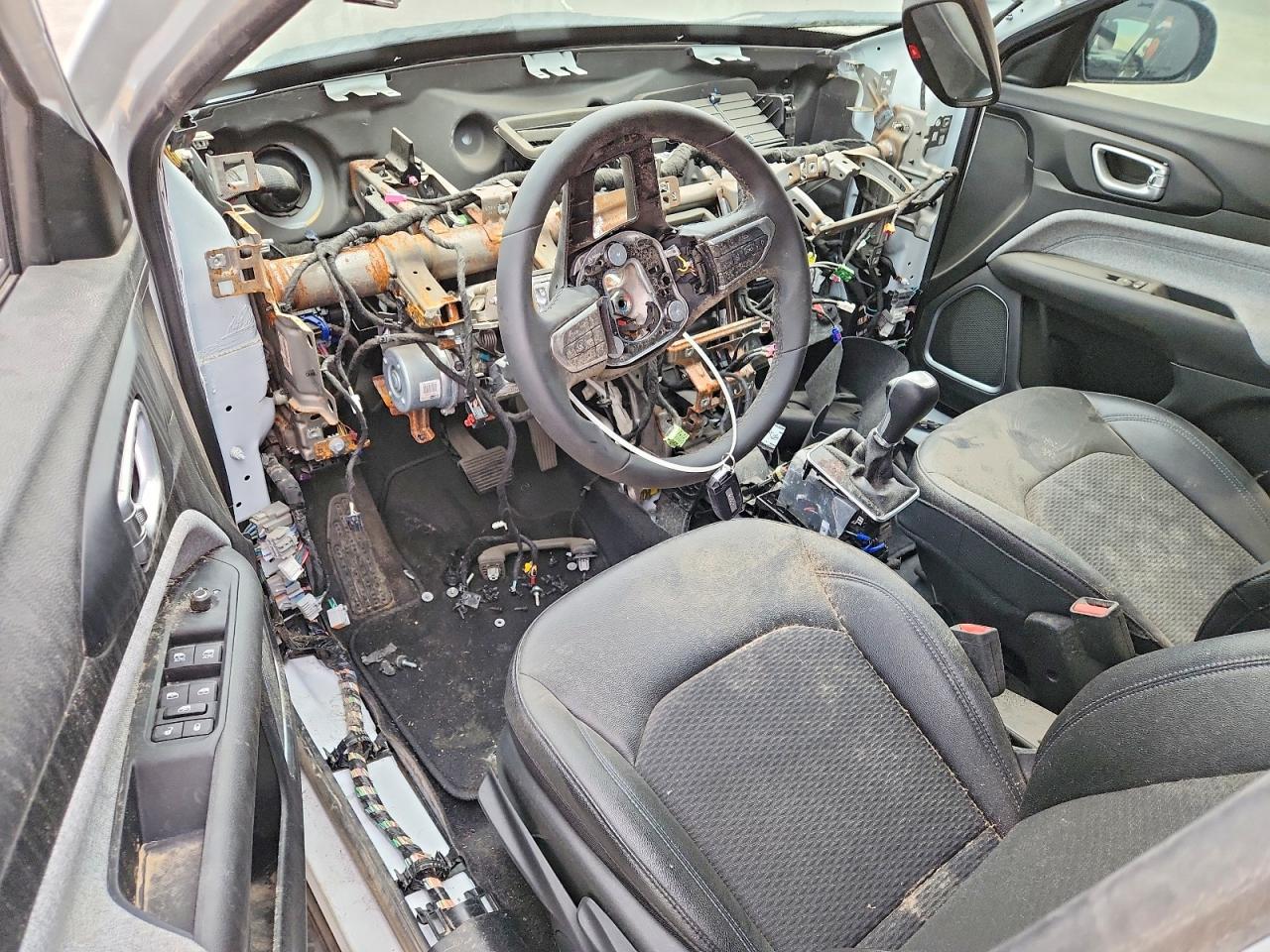 2024 JEEP COMPASS LATITUDE photo 8