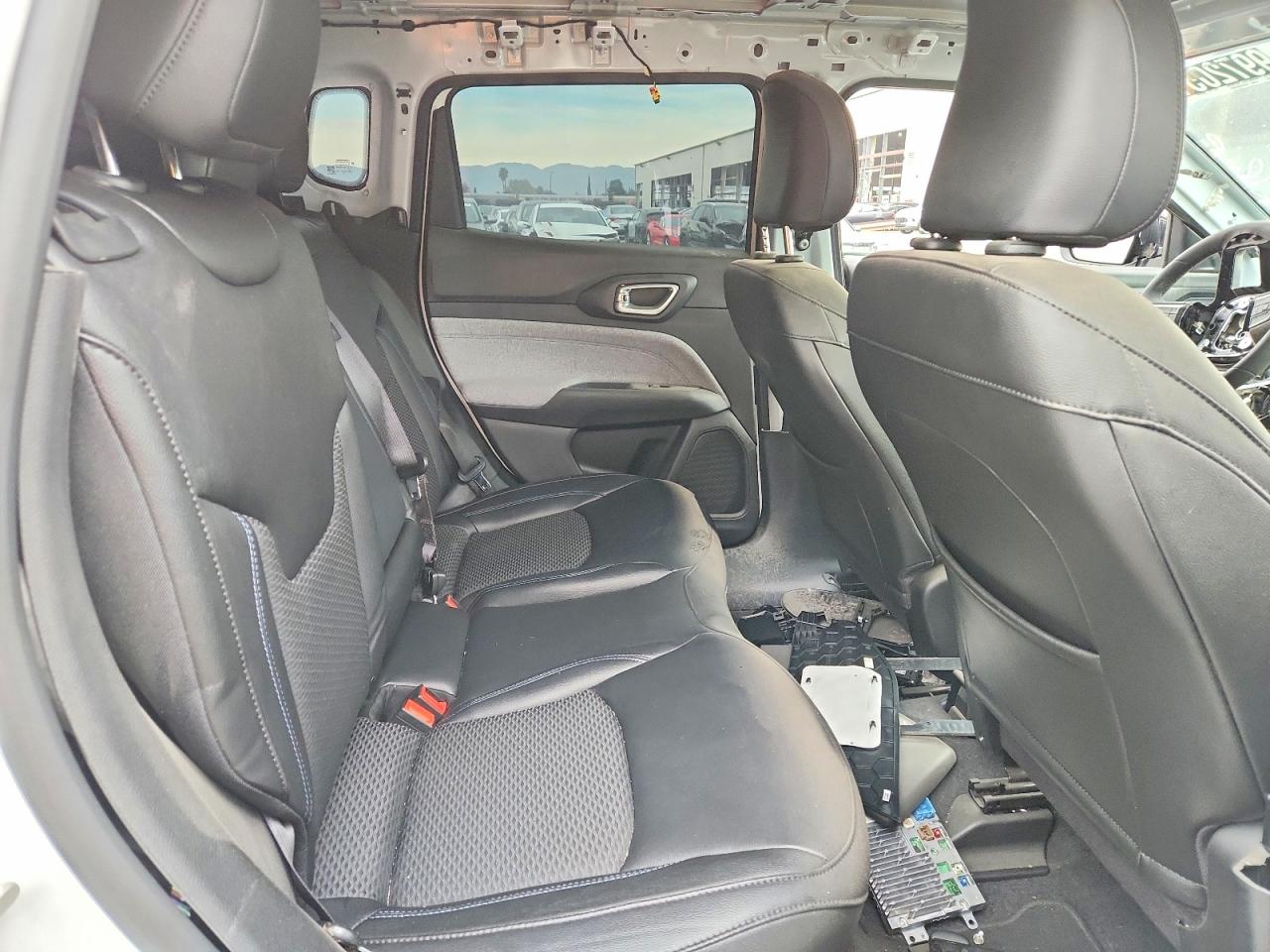 2024 JEEP COMPASS LATITUDE photo 11
