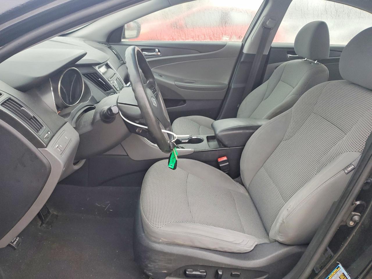 2011 HYUNDAI SONATA GLS photo 7