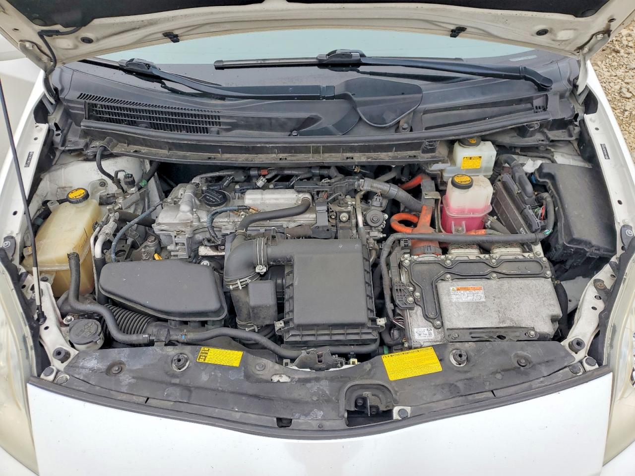 2011 TOYOTA PRIUS photo 11