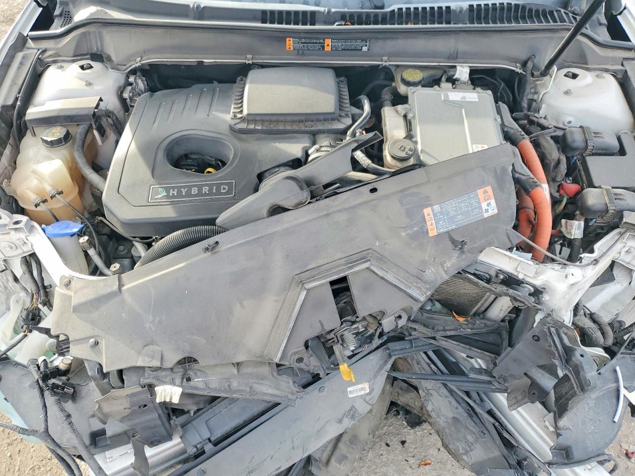 2016 LINCOLN MKZ HYBRID photo 11