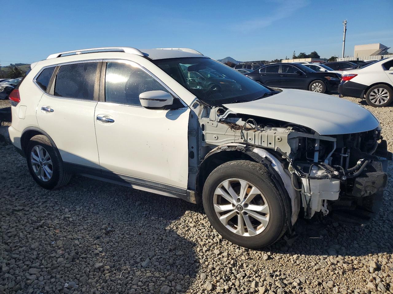 2018 NISSAN ROGUE S photo 4